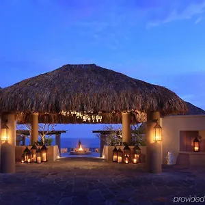 5* Resort Esperanza, Collection